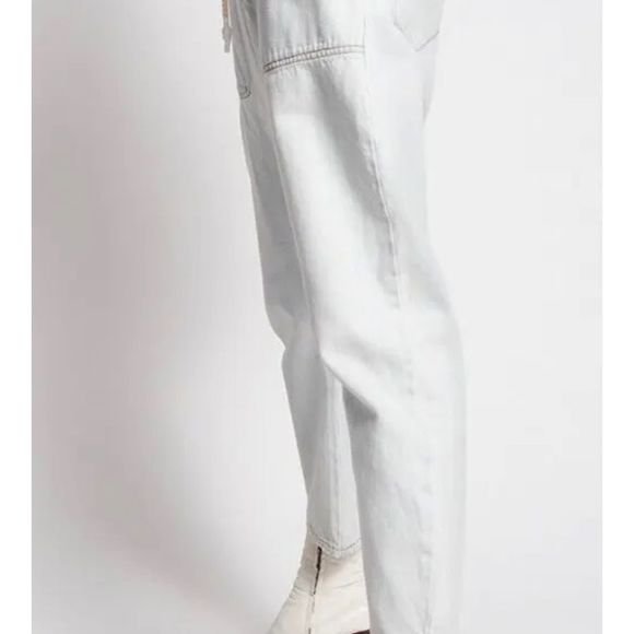 NWT Free People One Teaspoon Brando
Shabby Kingpins
Light blue jeans size XS - Picture 2 of 11